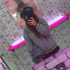 Meet your Posher, Anya